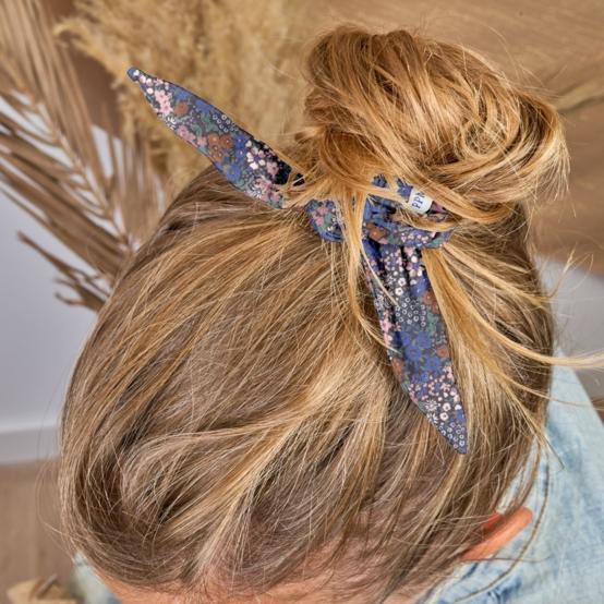 Bunny ear Scrunchie monet lilas