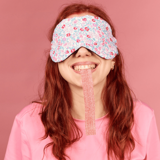 Night mask rose grenadine