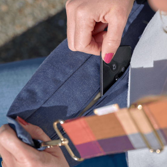 Small banana bag jean back