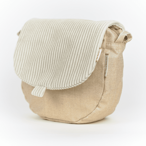 Flap of small shoulder bag white large corduroy
