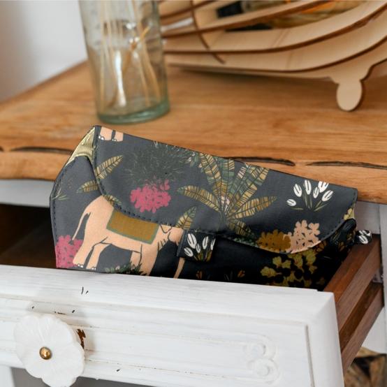 Glasses case eden indien