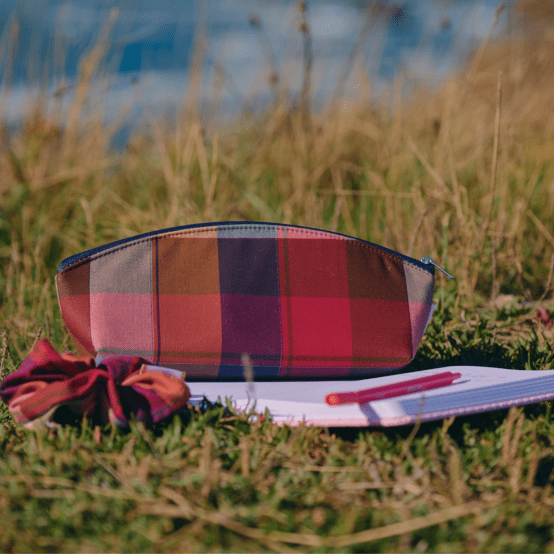 Pencil case ruby lurex tartan