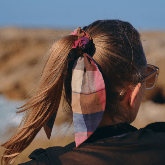 Short tail scrunchie ruby lurex tartan