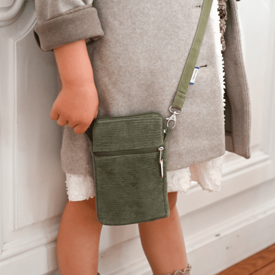 Quilted phone pocket velours côtelé kaki