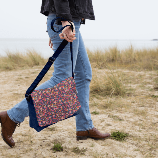Square flap of saddle bag  hippie fleurie