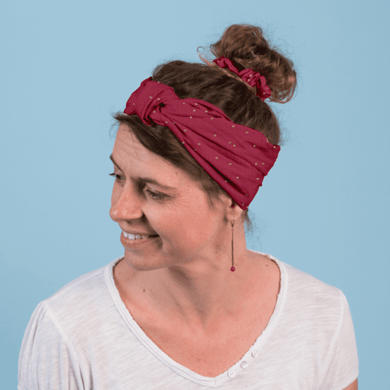 Long tail scrunchie gaze pois or grenat