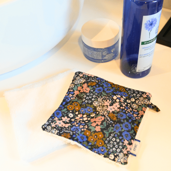 Makeup Remover cotton monet lilas