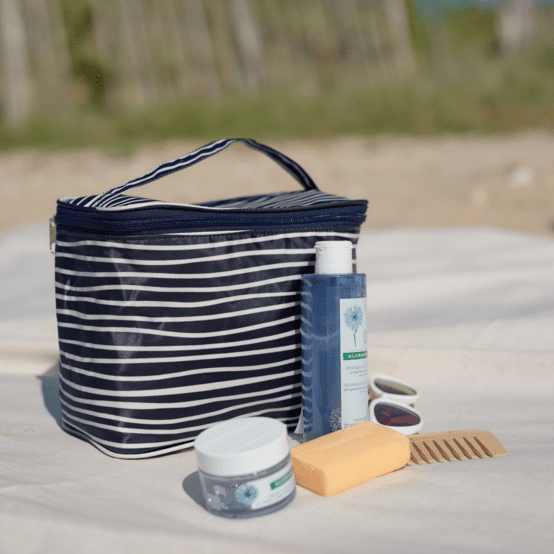 Large vanity striped  ivory navy