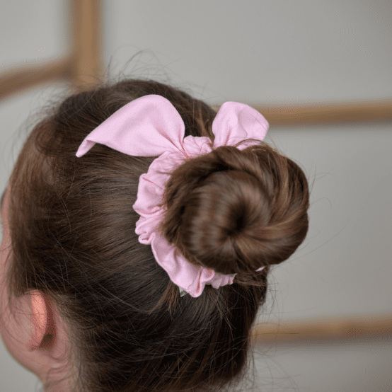 Bunny ear Scrunchie light pink