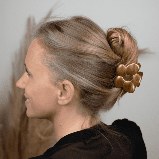 Large Flower Hair Clip lacquered gold