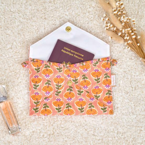 Medium envelope pocket shanti