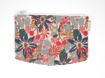 Flap of shoulder bag cerise en fleur