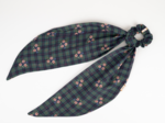 Long tail scrunchie tartan fleuri
