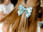 Bow tie hair slide jungle vintage