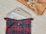 Little envelope clutch tartan rouge