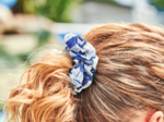 Scrunchie baleino bleu