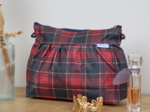 Pleated clutch bag tartan rouge