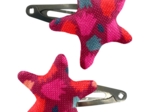 Star hair-clips pompons cerise