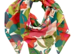 Pom pom scarf fleurs des iles