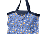 Tote bag with a zip swallows