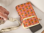 Quilted phone pocket shanti