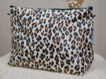 Cosmetic bag with flap leopard