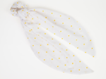 Long tail scrunchie white daisies