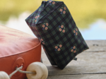 Rectangular toiletry bag tartan fleuri