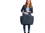 Tote bag with a zip silver straw jeans