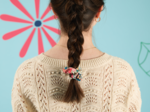 Small scrunchie cerise en fleur