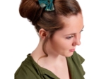 Bow tie hair slide   vegetalis