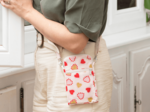 Quilted phone pocket petits coeurs