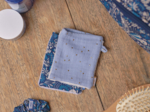 Make-up Remover Glove gaze pois or bleu baltique