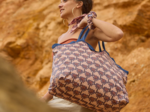 Tote bag with a zip palmeraie