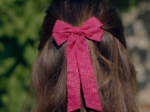 Medium ribbon hair clip fuchsia pailleté