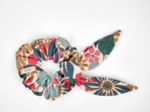Bunny ear Scrunchie cerise en fleur