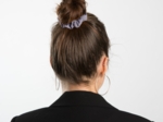 Small scrunchie gaze lilas