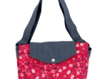 Tote bag with a zip hanami