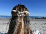 Bunny ear Scrunchie fleurs d'artifice