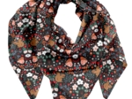 Pom pom scarf casse noisette