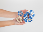 Small scrunchie rayé or blanc