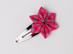 Star flower hairclip neon pink gingham