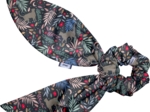 Short tail scrunchie nuit féline