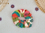 Small scrunchie fleurs des iles