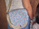 Flap of small shoulder bag pastel fleuri