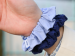 Small scrunchie oxford blue
