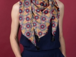 Pom pom scarf fleurs de savane