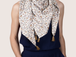 Pom pom scarf rêve de jasmin