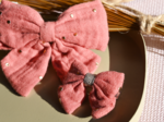 Mini bow tie clip gaze pois or rose blush