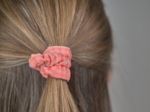 Mini Scrunchie neon orange gingham
